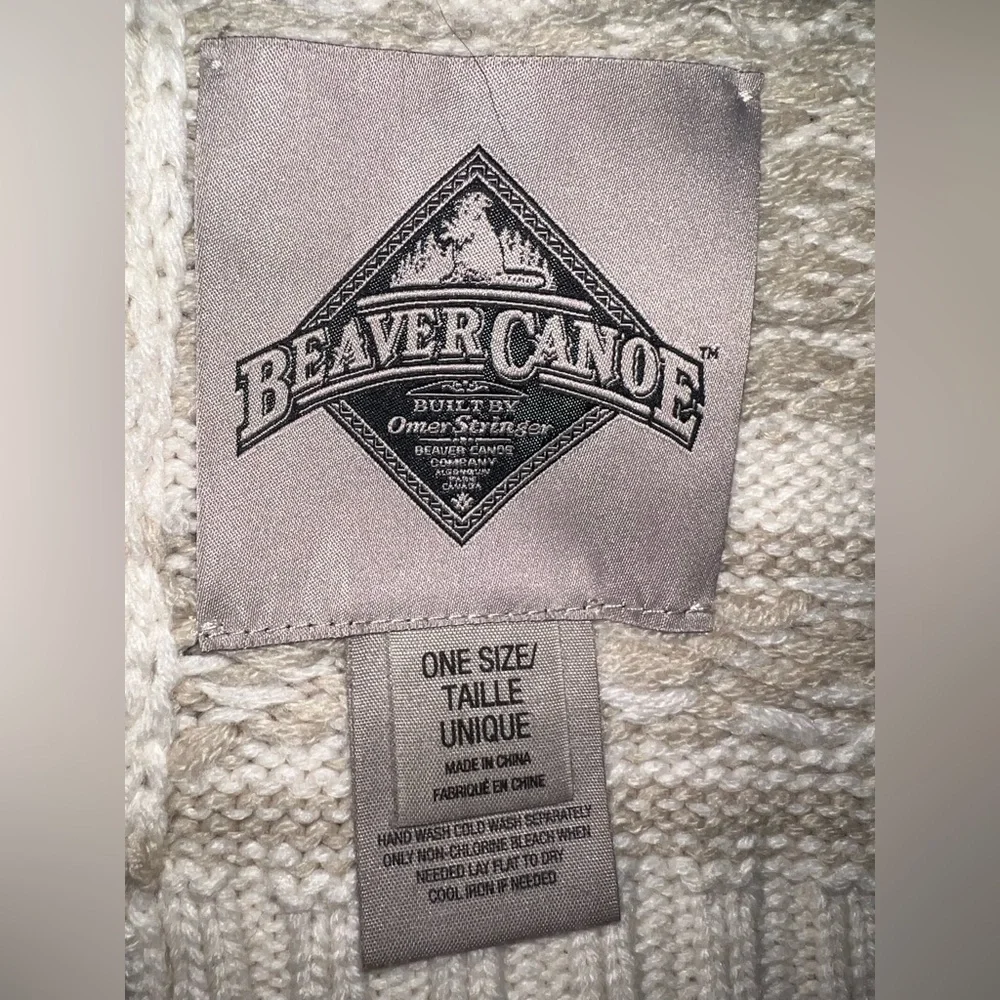 Beaver Canoe cozy beaver
